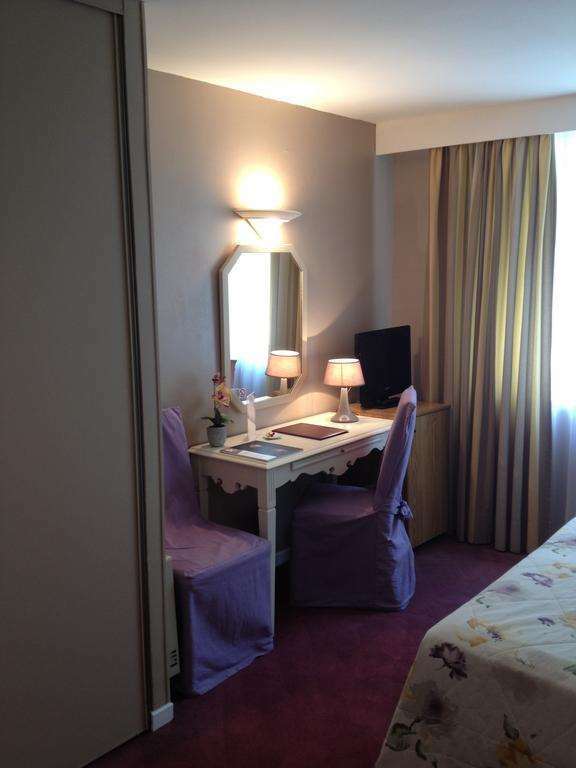 Hotel Le Festival Cannes Pokoj fotografie